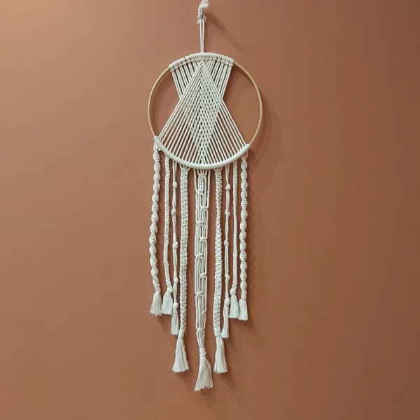 Attrape-rêves écrus en macramé