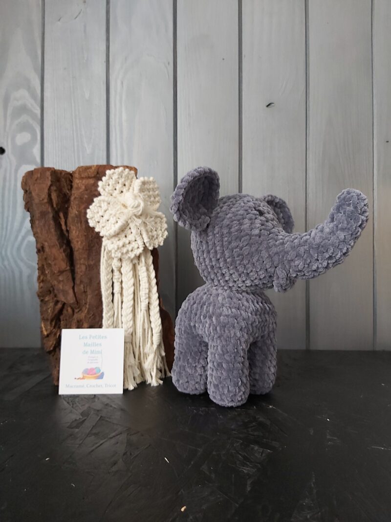 éléphant velours gris