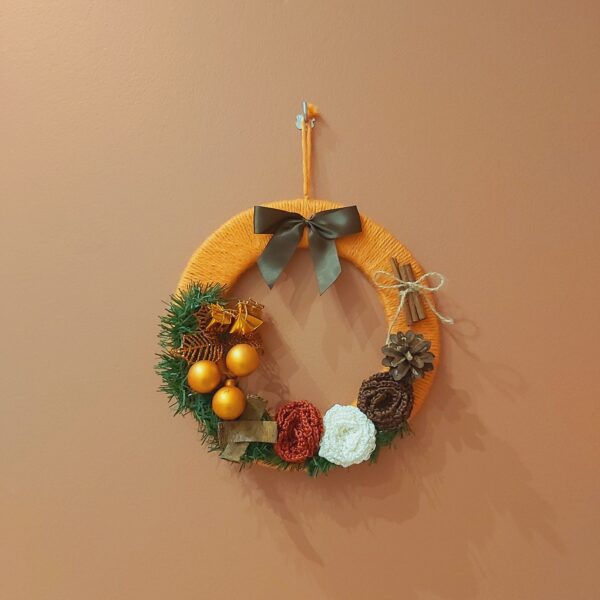 couronne orange et marron