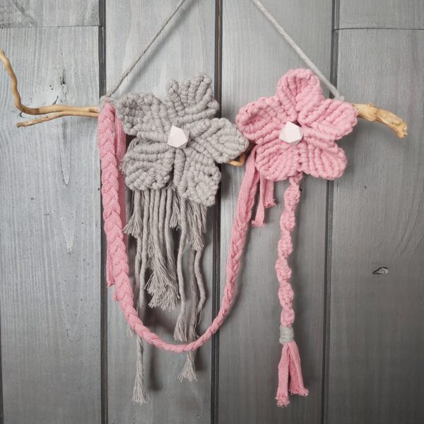 Suspension macramé rose et gris