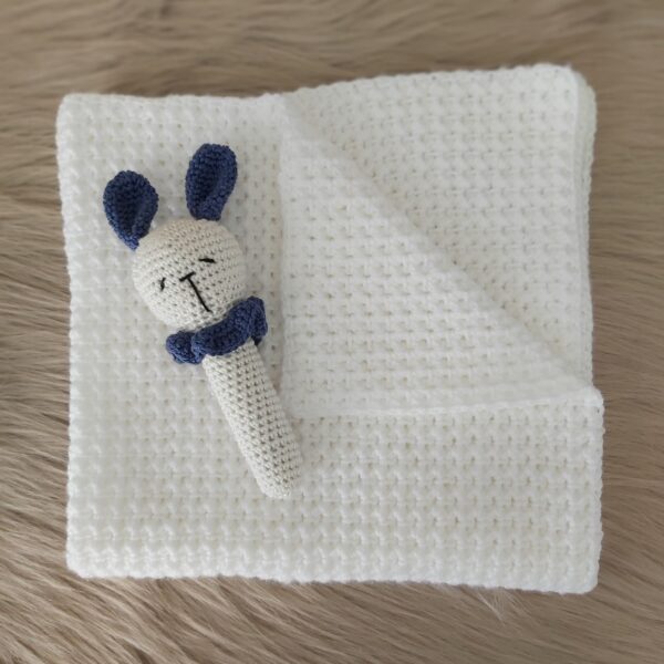 couverture bébé blanche