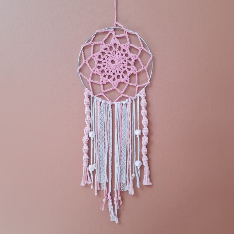 attrape-rêves rose et blanc