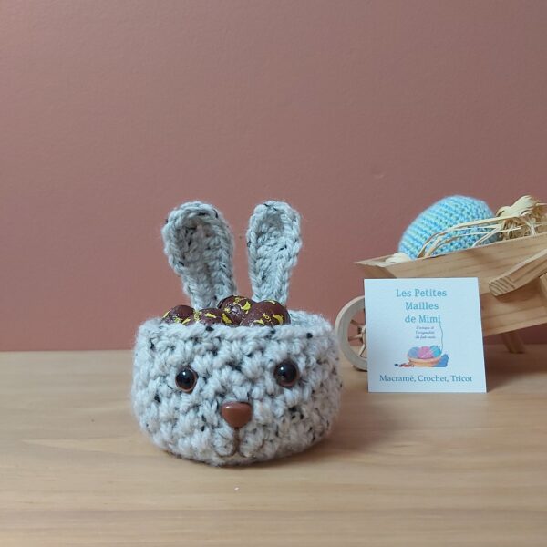 corbeille de Pâques beige