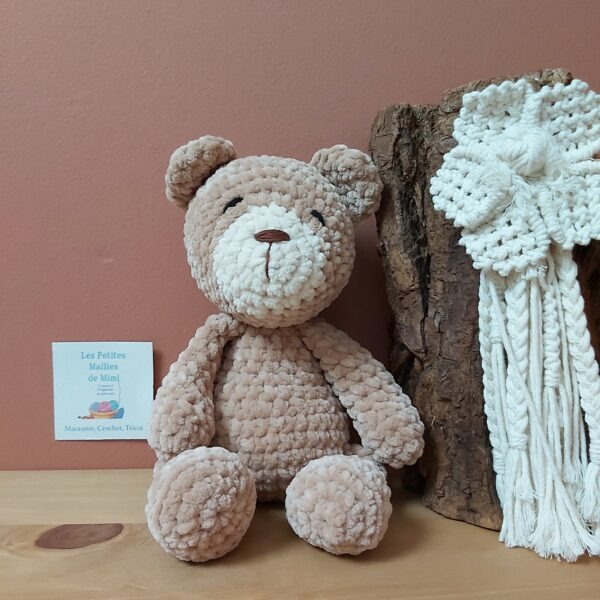 ourson velours marron clair